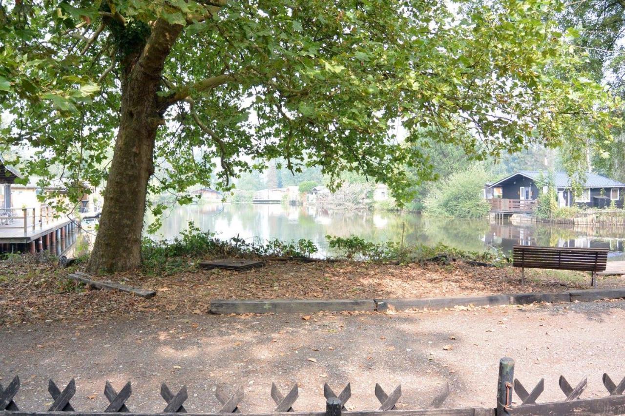 Vakantiehuisje De Waterhoek Geel Eksteriør bilde