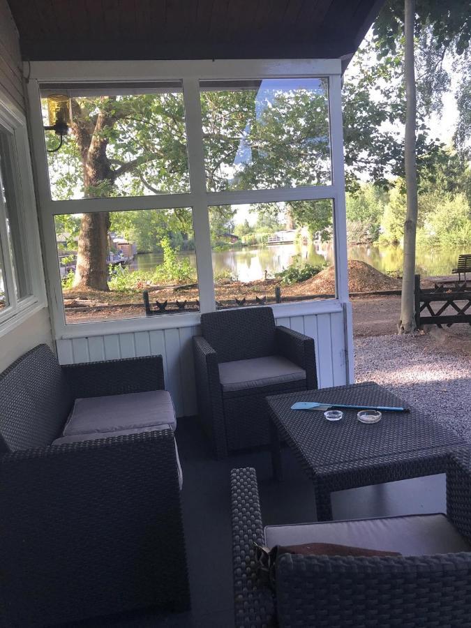 Vakantiehuisje De Waterhoek Geel Eksteriør bilde